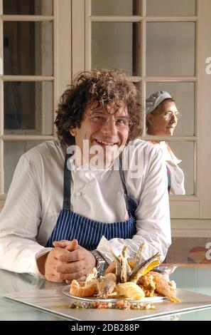 Italien, San Vincenzo, 22 juni, 2006 : Fulvio Pierangelini Food Director für Roccoforte Hotels berühmt für sein Restaurant Gambero Rosso. Foto © Sandro Stockfoto