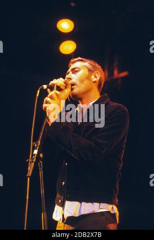 Die Tindersticks beim Guilfest, dem Guildford Festival 2001 Stockfoto