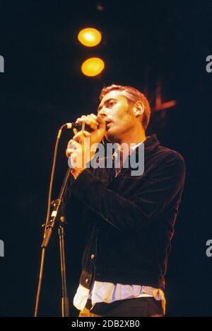 Die Tindersticks beim Guilfest, dem Guildford Festival 2001 Stockfoto