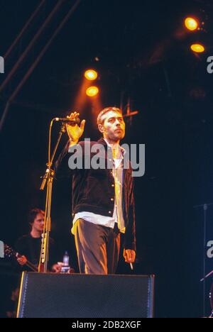 Die Tindersticks beim Guilfest, dem Guildford Festival 2001 Stockfoto