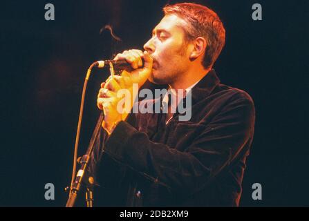 Die Tindersticks beim Guilfest, dem Guildford Festival 2001 Stockfoto