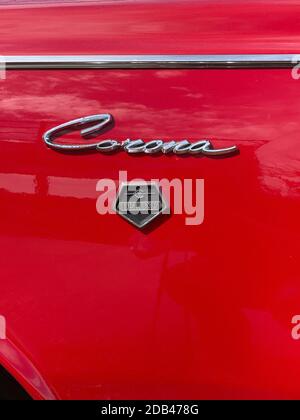 Red Toyota Corona Deluxe Auto, Detail Stockfoto