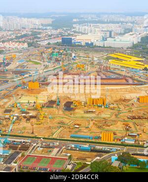 Luftaufnahme von Bau industrie Website von Singapur in den Tag Stockfoto