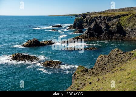 Die Klippen zwischen Arnarstapi und Hellnar in Snaefellsnes, Westisland Stockfoto