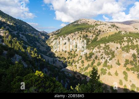 Blick über die Imbros-Schlucht, Hora Sfakion, Kreta, Griechenland Stockfoto