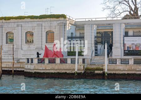 Venedig, Italien - 11. Januar 2017: Peggy Guggenheim Collection am Canal Grande in Venedig, Italien. Stockfoto