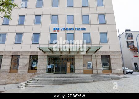 PASSAU - 8. NOVEMBER 2020: Zweiglogo der volksbank. Stockfoto