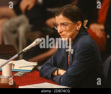 WASHINGTON, DC, USA, 21. JULI 1993 - Ruth Bader Ginsburg, während der Bestätigungsvernehmungen, U. S. Supreme Court. Stockfoto