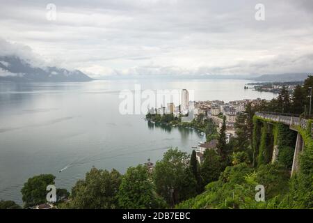 Blick auf den See, Montreux, Waadt, Schweiz Stockfoto
