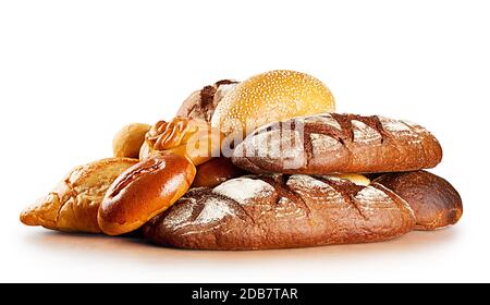 Verschiedene Sorten Brot gestapelten Haufen isoliert auf weißem Hintergrund Stockfoto