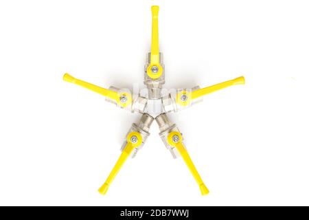 Satz von metallzapfhähnen sternförmig angeordnet Stockfoto