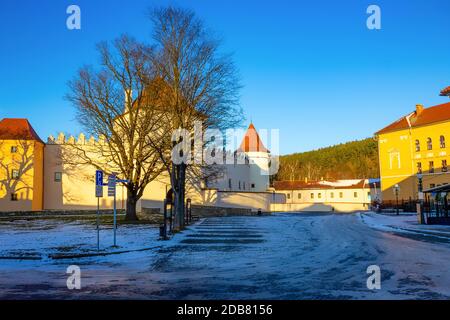 Die alte Burg in Kezmarok, Slowakei, eine kleine Stadt in der Region Spis, Fluss Poprad Stockfoto