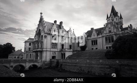 Das Schloss Grafenegg im Bezirk Krems-Land in Niederösterreich Stockfoto