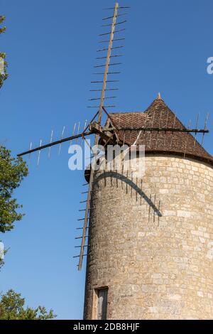 Moulin de Domme. Alte Windmühle in Vitrac, Dordogne Tal. Aquitanien, Frankreich Stockfoto