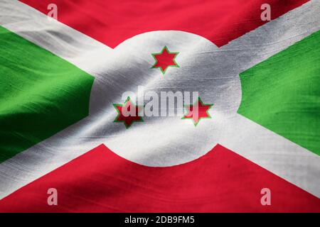 Rüschen Flagge Burundi weht im Wind Stockfoto