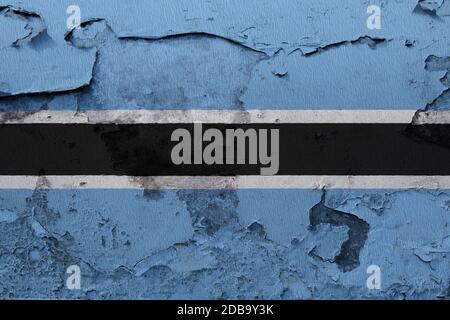 Botswana Flagge auf dem gebrochenen grunge Beton Wand gemalt Stockfoto
