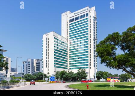 Hongkong, China - 20. September 2019: Hauptsitz von Cathay Pacific City am Flughafen Hongkong (HKG) in China. Stockfoto