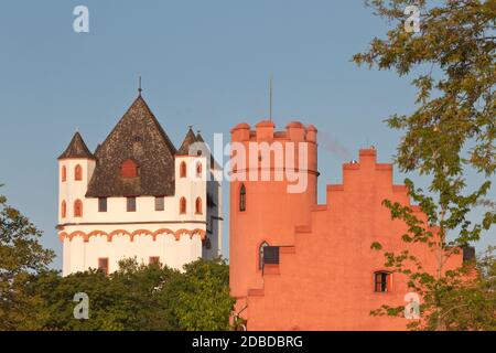 Geographie / Reisen, Deutschland, Hessen, Eltville am Rhein, Eltville, Schloss Crass und Kurburg in , Additional-Rights-Clearance-Info-not-available Stockfoto