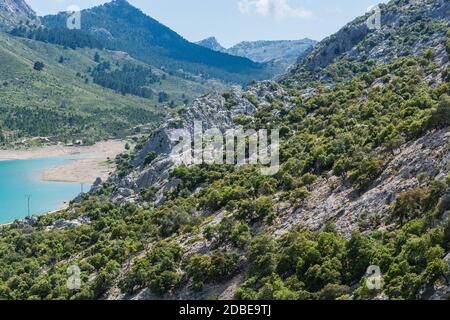 Der künstlich angelegte Cuber Stausee in der Sierra de Tramuntana, auf Mallorca, Spanien Stockfoto