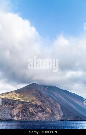 Vulkan Stromboli Archipel Eolie Sizilien Italien Stockfoto