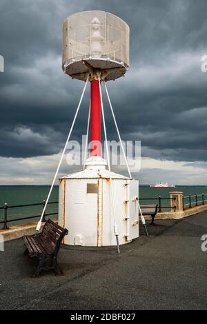 Der Leuchtturm am Egypt Point, West Cowes, Isle of Wight Stockfoto