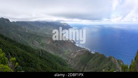 Anaga-Gebirge auf Teneriffa - Blick vom Aussichtspunkt Mirador Cabezo del Tejo Stockfoto