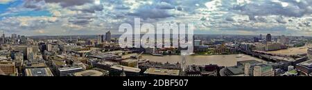 Panorama von der Tate Modern Gallery und Millennium Bridge Stockfoto