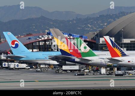 KOREAN AIR ÜBERNIMMT ASIANA AIRLINES UND SCHAFFT EINE RIESIGE SÜDKOREANISCHE FLUGGESELLSCHAFT. Stockfoto