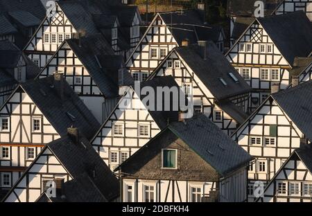 Freudenberg, der „Alte Flecken“ ganz in Fachwerkbauweise errichtete Innenstadt Stockfoto