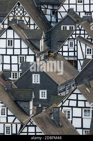 Freudenberg, der „Alte Flecken“ ganz in Fachwerkbauweise errichtete Innenstadt Stockfoto