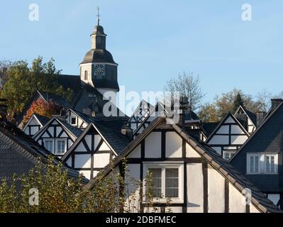 Freudenberg, der „Alte Flecken“ ganz in Fachwerkbauweise errichtete Innenstadt Stockfoto