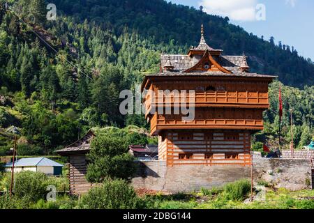 Bhimakali Tempel der Muttergöttin Bhimakali, Sarahan, Kinnaur, Himachal Pradesh, Indien gewidmet. Traditionelle Architektur von Himachal Pradesh - Stockfoto