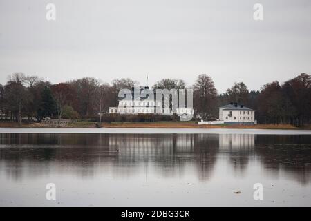 YXTAHOLMS SCHLOSS außerhalb Flen in Södermanland Schweden eigene Eigentümer Von Immobilien polnisch geboren Frau Wonna i de Jong Stockfoto