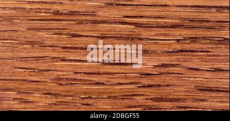 Braune Holzstruktur mit Streifen, Muster für die Möbelindustrie Stockfoto