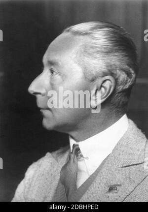 Porträt des Kronprinzen Wilhelm von Preußen von 1932, geschaffen vom Fotografen Dorneth. Stockfoto