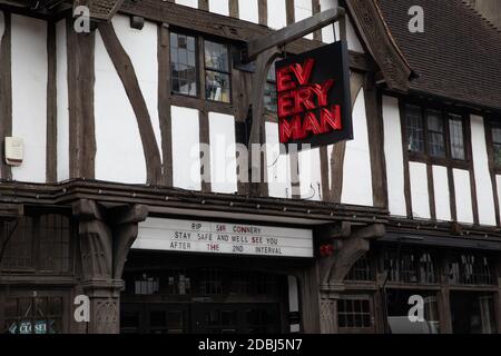 Außenansicht des Everyman Cinema in Oxted Surrey Stockfoto