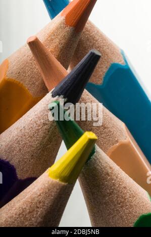 Extreme Nahaufnahme einer Gruppe von Buntstiften Stockfoto