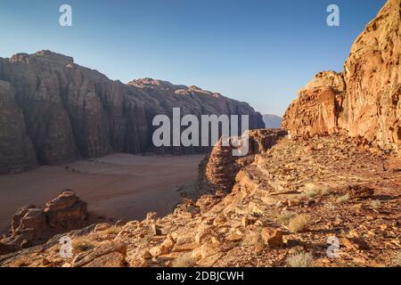 Wadi Rum Dessert bei Sonnenuntergang, Jordanien Stockfoto