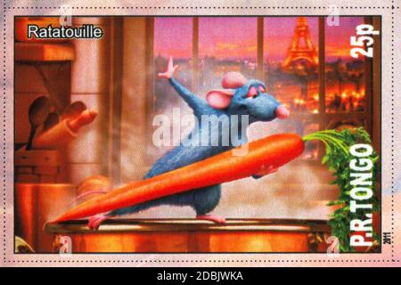 TONGO - UM 2011: Briefmarke gedruckt von Tongo, zeigt Zeichentrickfigur, Ratatouille, um 2011 Stockfoto