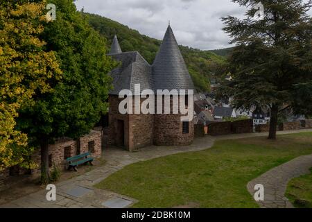 Schloss Wildenburg in der eifel Stockfoto