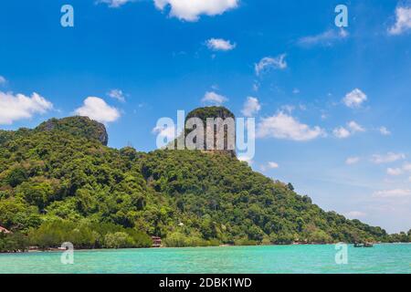 AO Phra Nang Beach, Krabi, Thailand an einem Sommertag Stockfoto