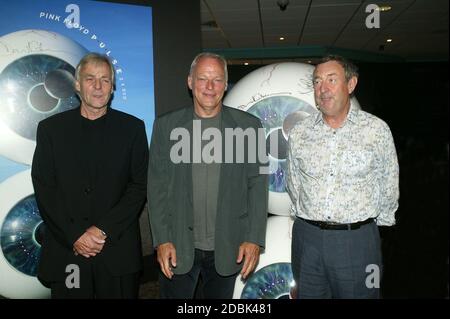 Pink Floyd bei der Vorstellung ihrer Pulse DVD im Warner West End, London 3. Juli 2006: Links Rick Wright, David Gilmour und Nick Mason Stockfoto