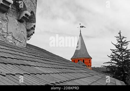 Kamianets-Podilskyi Castle ist ein ehemaliges Ruthenisch-litauisches Schloss und eine spätere dreiteilige polnische Festung. Ukraine Stockfoto