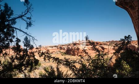 Blick auf eine Schlucht von innen in einer Höhle Stockfoto