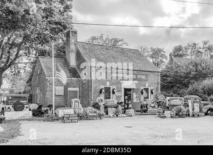 Schwarz-Weiß-Bild des Jamesport Country Store in Jamesport Long Island, NY Stockfoto