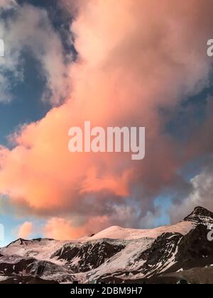 Aconcagua Sonnenuntergang Wolken Stockfoto