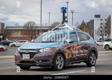 Google Street View Auto mit einer 360 Kamera an der Spitze in Kingston, Ontario am Dienstag, 17. November 2020. Stockfoto