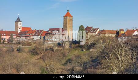 Stadt in Süddeutschland, am Abend Waldenburg genannt Stockfoto