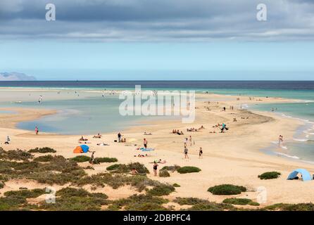 Die berühmte Lagune in Risco El Paso in Playas de Sotavento, Fuerteventura Stockfoto