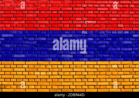 Flagge Armeniens auf Mauer gemalt Stockfoto